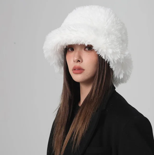 Winter Thickened Plush Bonnet Warm Internet Celebrity Bucket Hat White - Shop at LoveMi