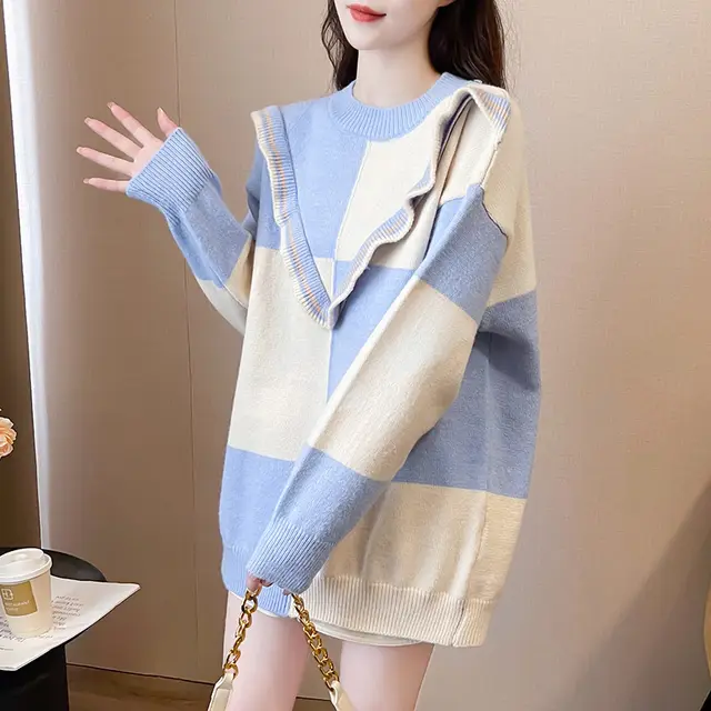 Age reducing Color Matching Design Round Neck Sweater Loose Blue - Shop at LoveMi