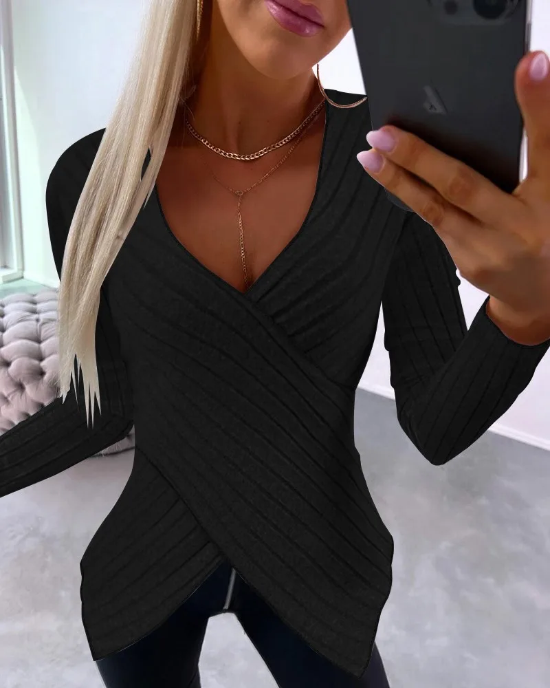 Autumn And Winter New Irregular Width Sunken Stripe Slim Long Sleeve Top - Black
