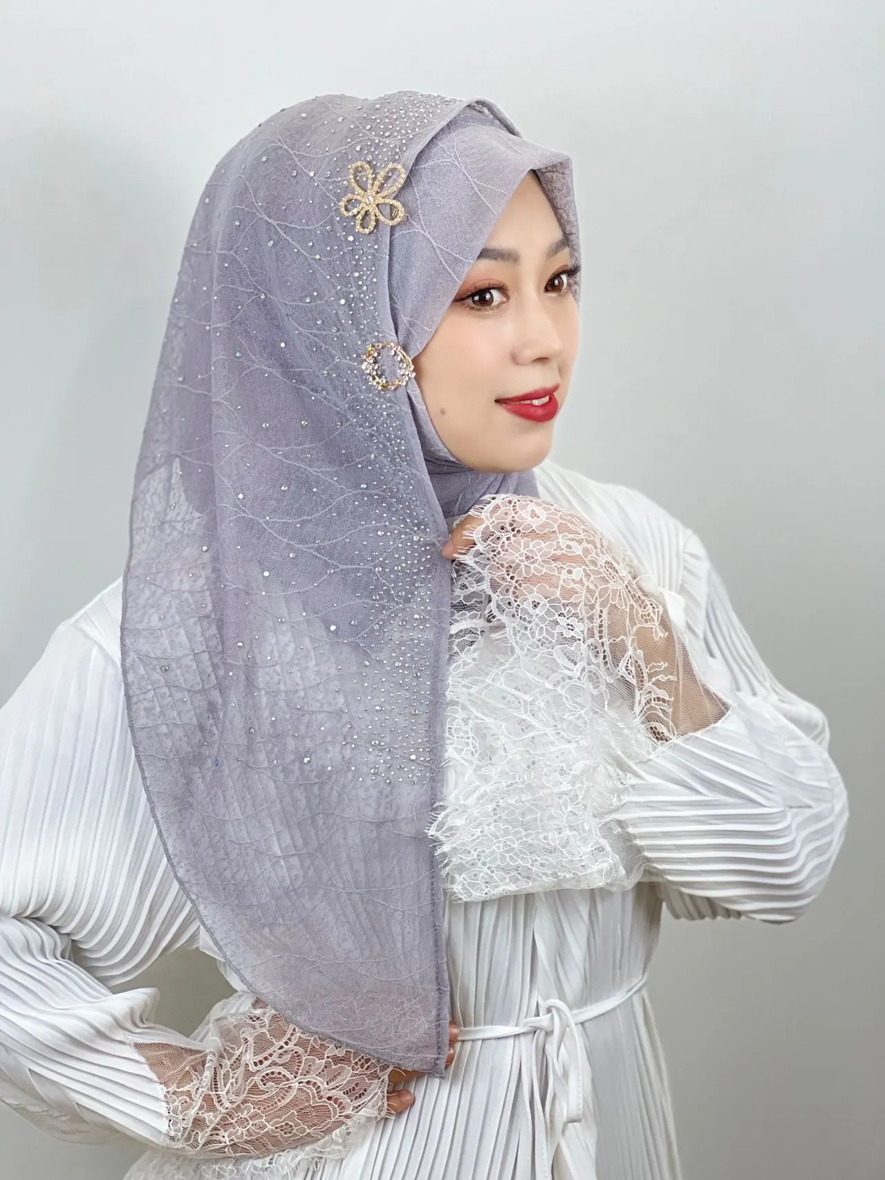 Women's Scarf Light Diamond Baotou Scarf - Gray With Accessories