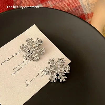 Cyrstal Snowflake Pearl Hair Clip Winter Girls Small Sweet Bobby Pins Women Fashion Retro Flower Hairside Headwear Accessories Hair Jewelry Branc... Branches Rhinestone Snowflake - Shop at LoveMi
