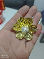European And American Exaggerated Design Clothing Accessories Button Woven Bohemian Vintage Flower Earrings - Golden Hexapetalous Flowers