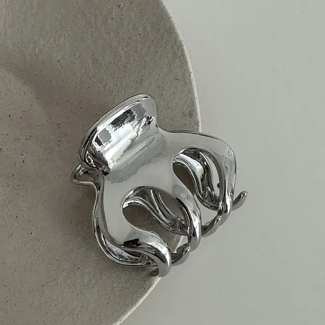 Simple Metal Temperament Grip Korean Irregular Ponytail Clip Silver - Shop at LoveMi