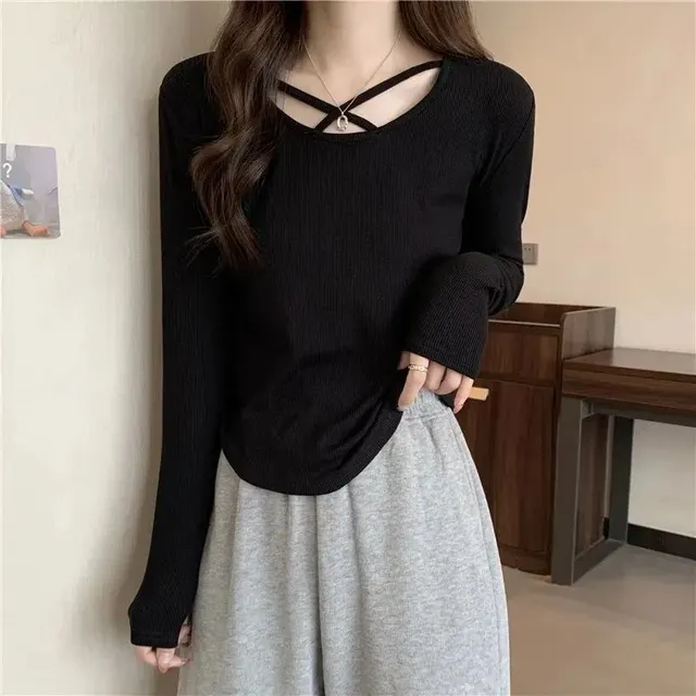Early Autumn Style Crossover Tops Slimming Gray Bottoming Shirt Black Premium - Shop at LoveMi