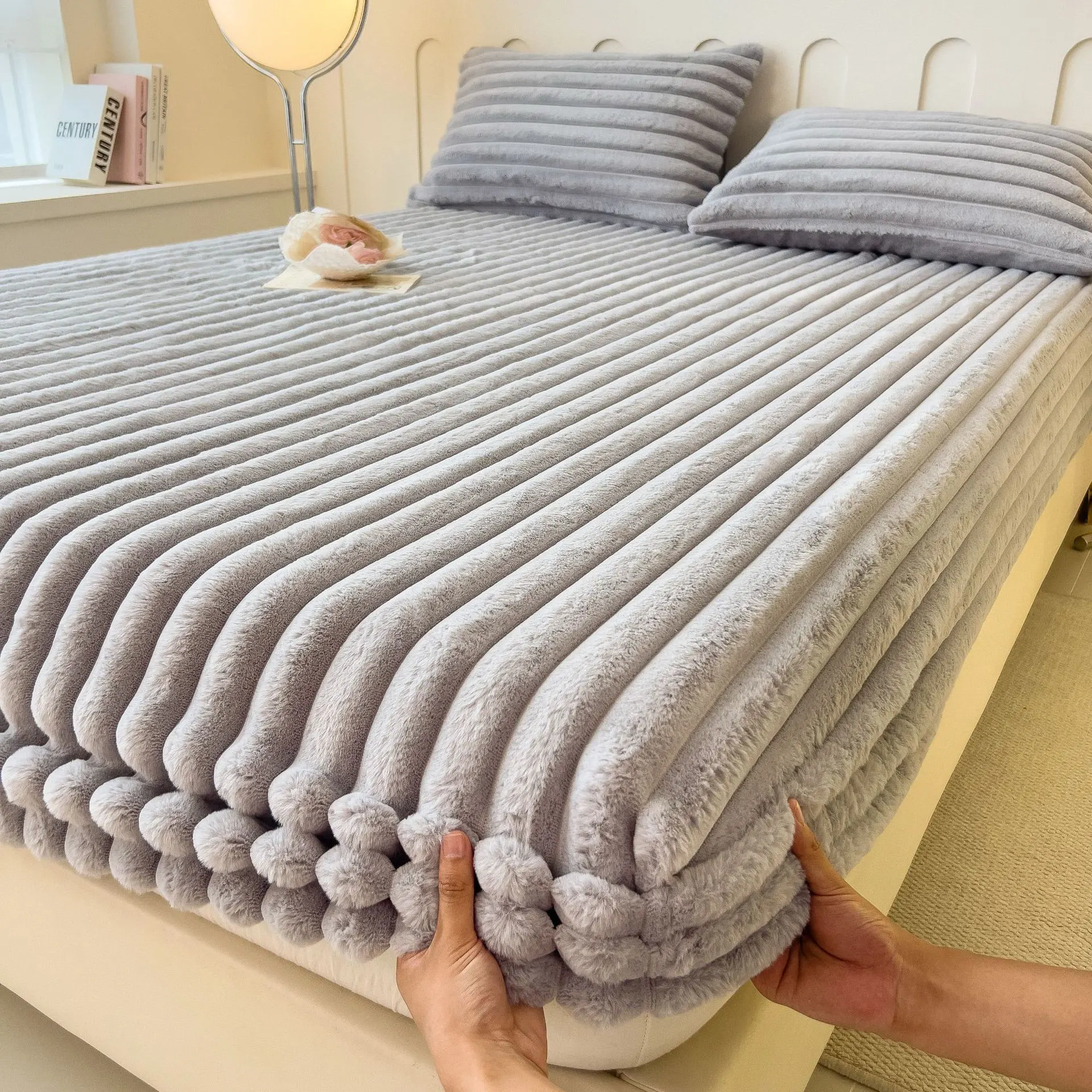 Autumn And Winter Imitation Dehaired Angora Fitted Sheet Thickened Student Dormitory Bed Sheet - Dark Grey
