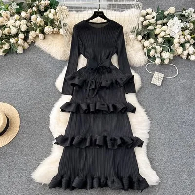 Cake Heavy Industry Pleated Slim Long Dress Black - Shop at LoveMi