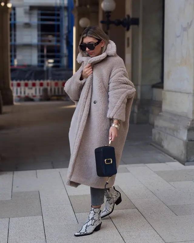 Teddy Bear Coat Lamb Fur Warm Thickened Plush Mid length Environmental Protection Coat For Women Gong Mi - Shop at LoveMi