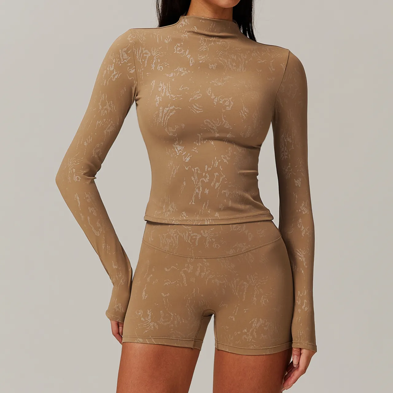 Women's Bronzing Yoga Long-sleeved Top - Caramel Mocha