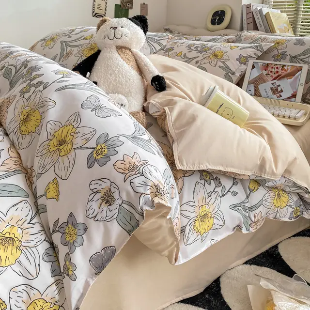 Washed Cotton Student Dormitory Bed Quilt Cover Flower Season - Shop at LoveMi