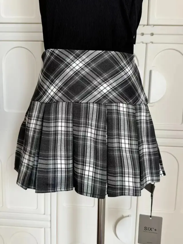 Retro V neck Gray Long Sleeves Sweater Short Skirt - Shop at LoveMi