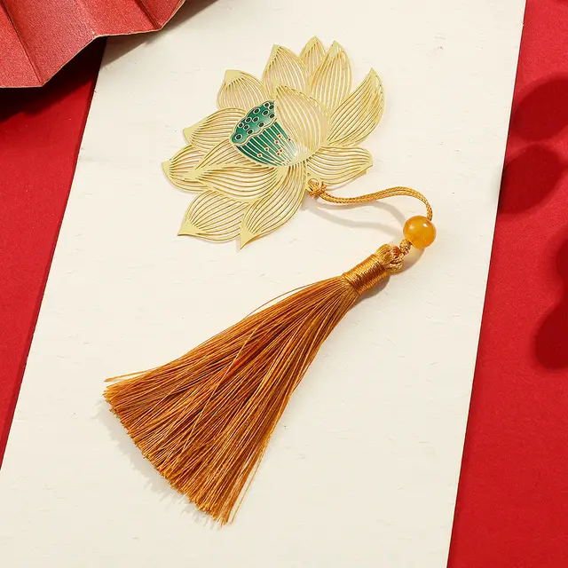 Metal Plant Leaf Vein Bookmark Complex Classical Art Hollow Four Seasons Plant Ancient Style Lotus Tassel Style - Shop at LoveMi