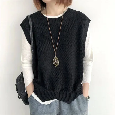 Knitted Vest Women's Vest Solid Color Loose Round Neck Irregular Pullover Short Crop top Outerwear Black - Shop at LoveMi