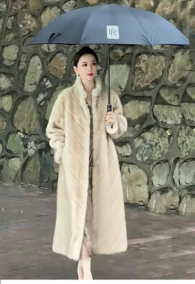 Fur Coat Women's Winter Large V High end Elegant Mid length Warm Show Beige - Shop at LoveMi