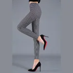 Classic Houndstooth