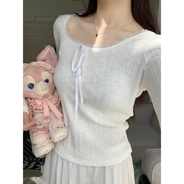 Lace Lacework Round neck Slimming Inner Long Sleeve Top 3 Color White - Shop at LoveMi