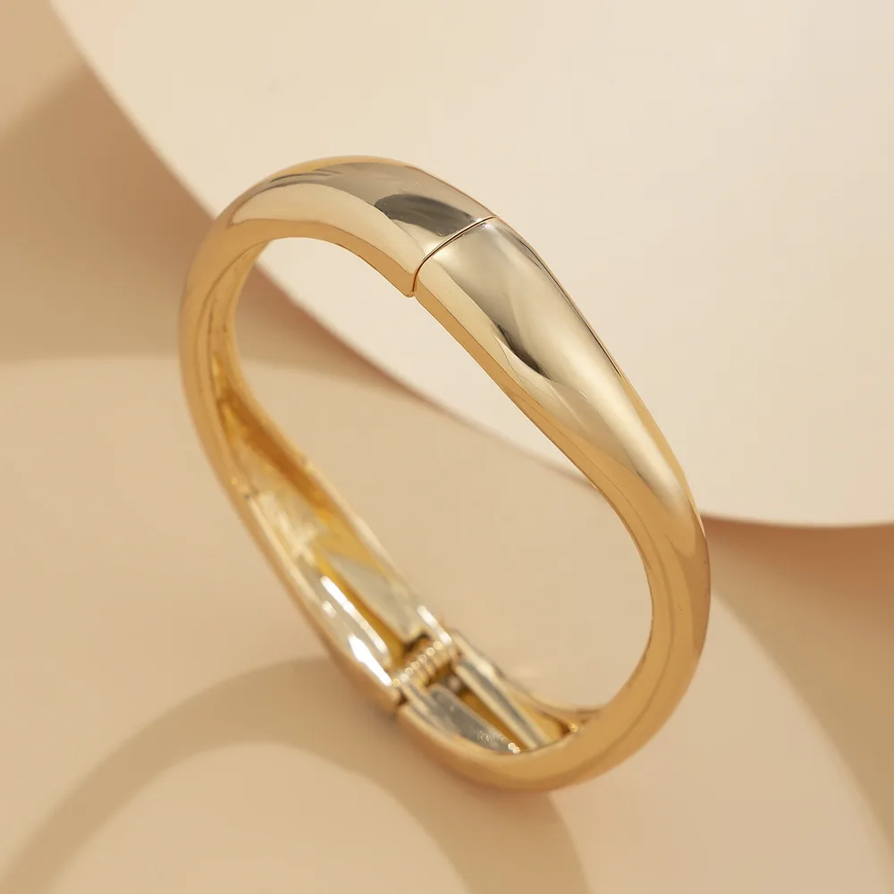 Exaggerated Metal Texture Light Luxury Geometric Irregular Wide Version Personalised Bracelet Female - My02 Bracelet Gold