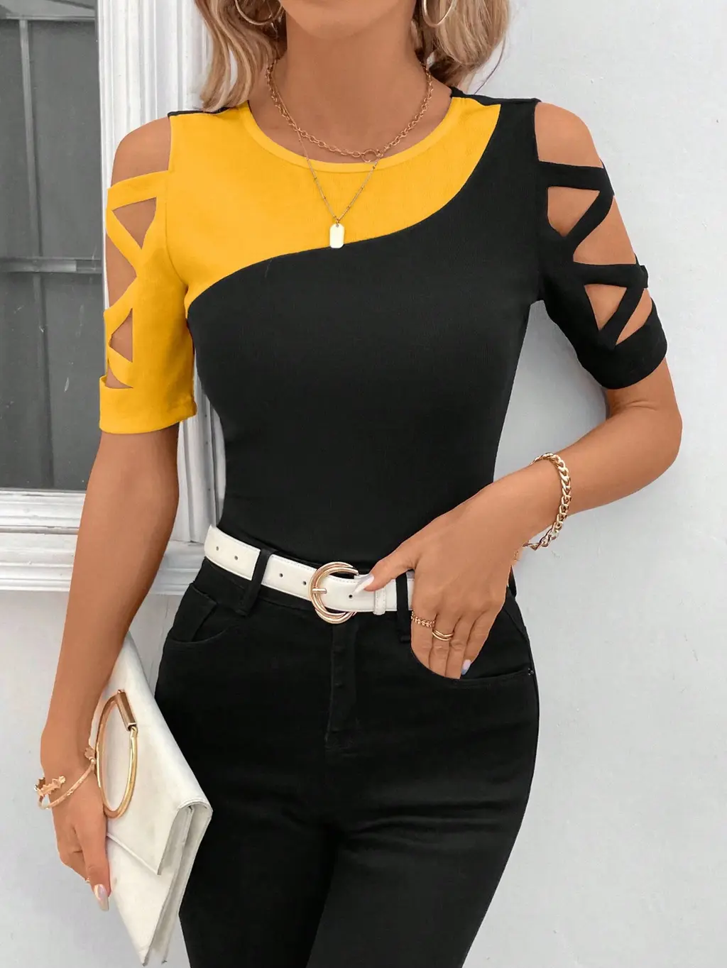Color Matching Cross Off-the-shoulder Slim Top For Women - Yellow Matched With Black