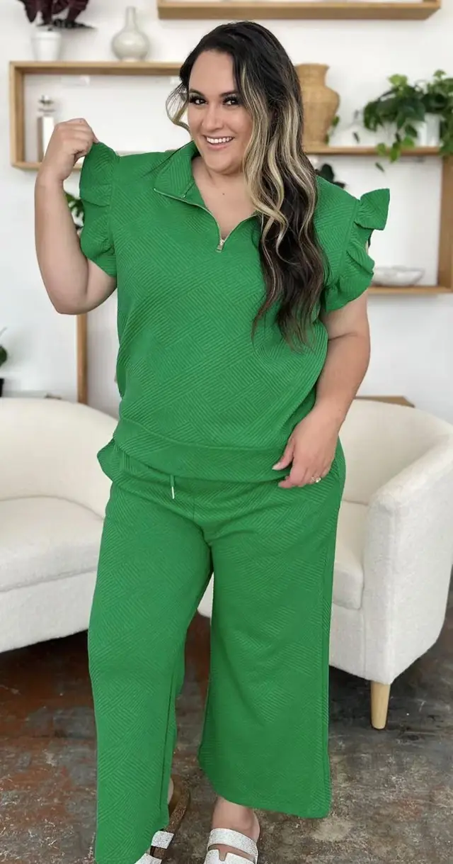 Women's Half Zip Short Sleeve Top Waist Strap Stretch Waist Pocket Shorts Emerald Green - Shop at LoveMi