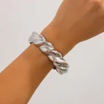 03 2690 White K
