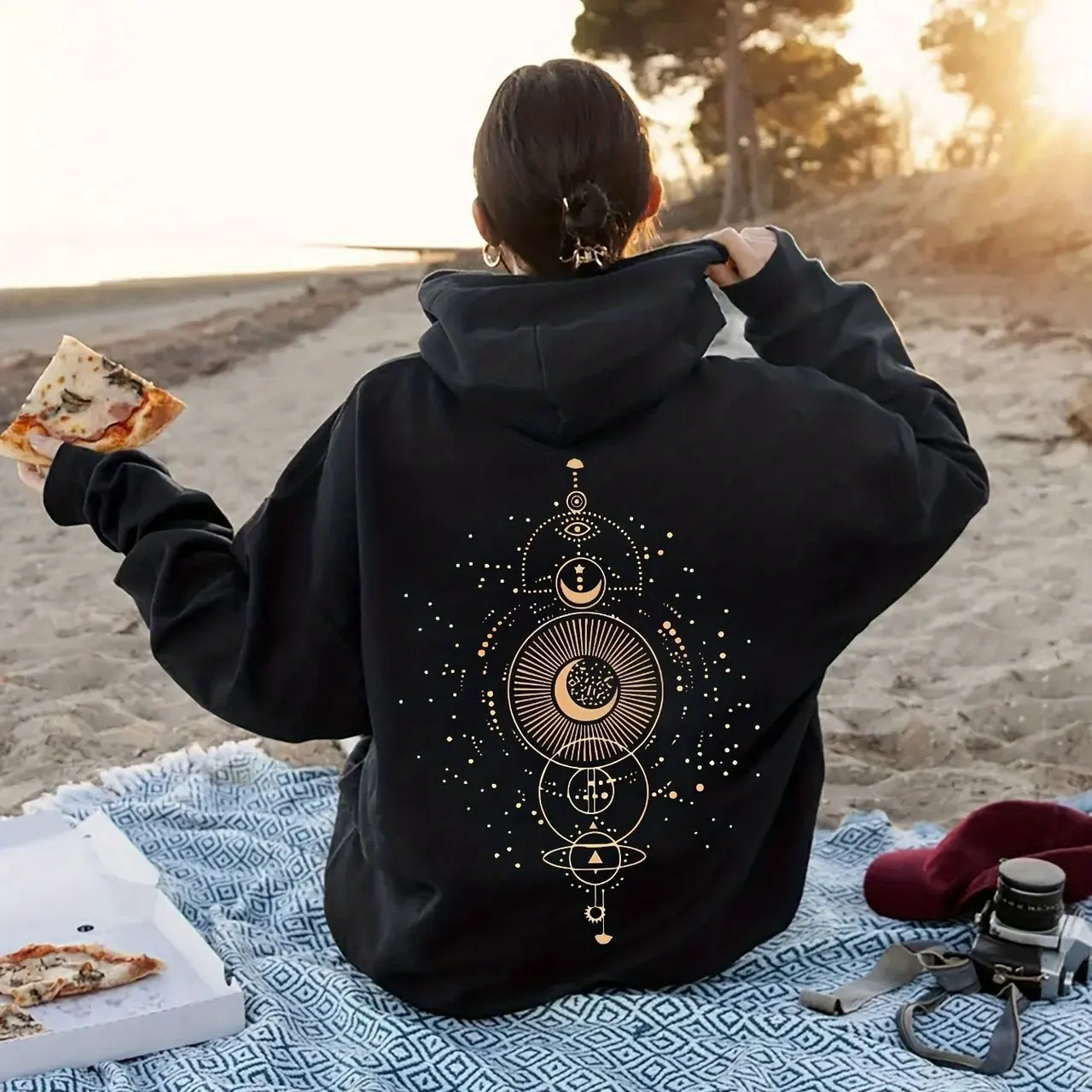 Moon Print Casual Hooded Sweatshirt - Black
