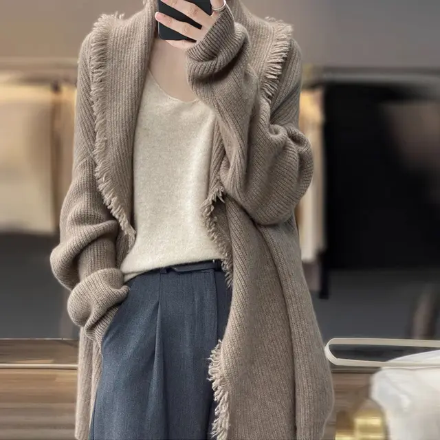 Non collision Model Lazy And Loose Mid length Sweater Camel - Shop at LoveMi