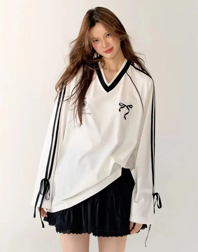 American White V neck Long Sleeve Women's Early Autumn Design Thin Sweater White - Shop at LoveMi