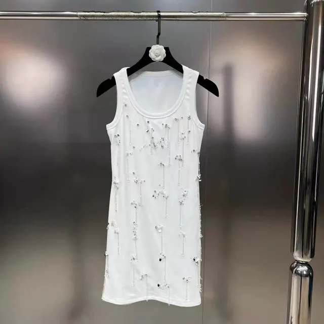 Scoop Sleeveless Diamond Nail Beads Sequins Heavy Industry Gold Style Vest White Long - Shop at LoveMi