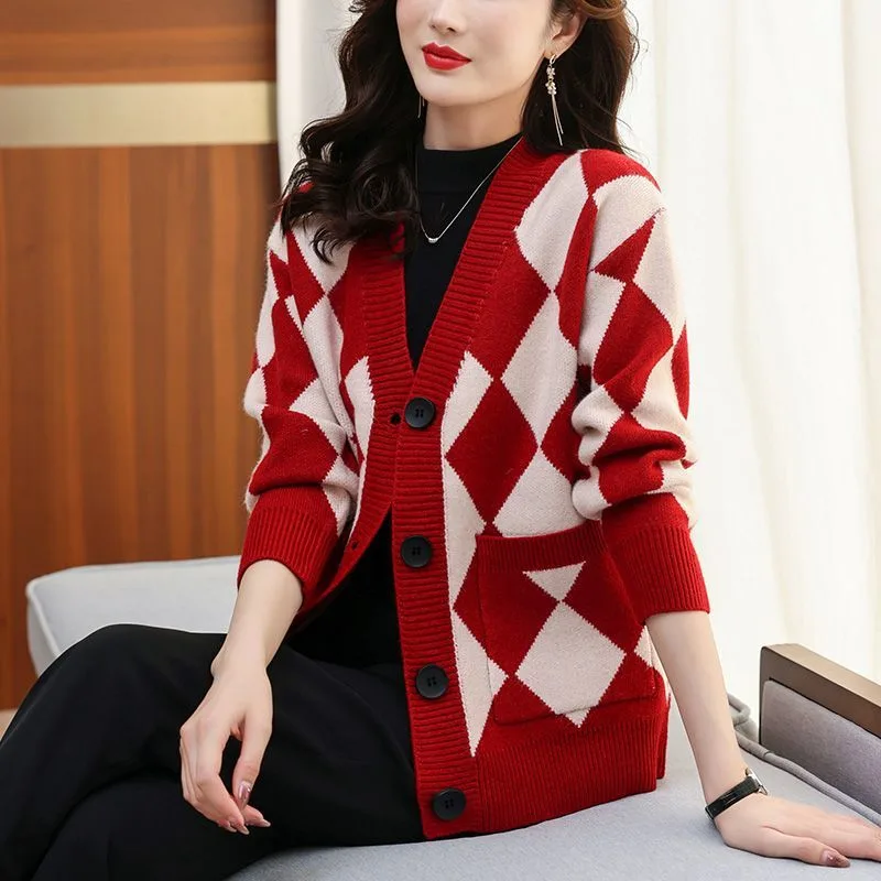 Western Style Small Shirt Slimming Youthful looking Top Sweater Coat Red - Shop at LoveMi