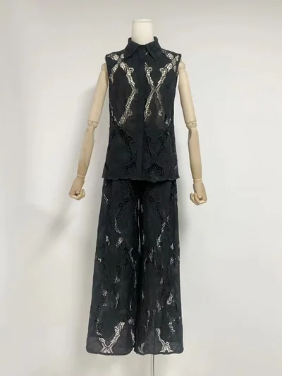 Seaside Vacation Style Lapel Sleeveless Embroidered Polo Top Black - Shop at LoveMi