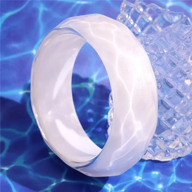 Colorful Acrylic Bracelet Irregular Round Resin Bracelet White 1 - Shop at LoveMi