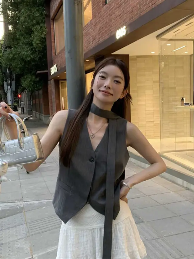 Slimming V neckline Black All matching Sleeveless Top Gray - Shop at LoveMi