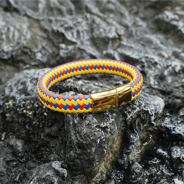 Personality Retro Couple Cowhide Woven Titanium Steel Magnetic Snap Carrying Strap - Shop at LoveMi