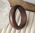 Reddish Brown 22Cm Wide