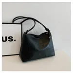 Portable One Shoulder Retro Large Capacity Fashion Solid Color Casual Tote Bag - Black
