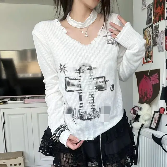 Retro Spicy Girl Cross Printed Loose Sweater For Women White - Shop at LoveMi