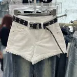 White Without Belt