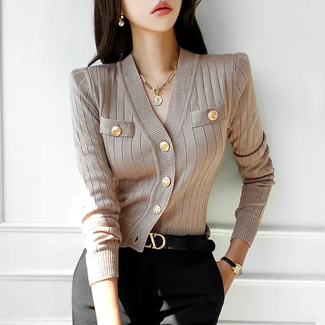 V neck Slim fit Slim fit Right angle Shoulder Long sleeved Knitted Cardigan Khaki - Shop at LoveMi