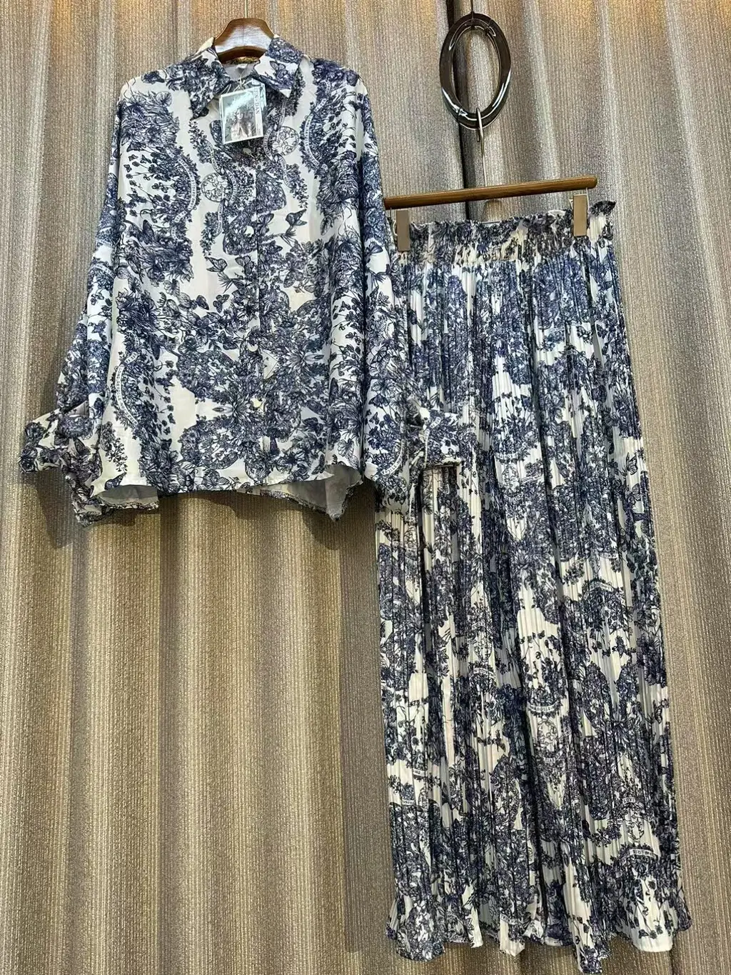 Personalized Printed Shirt Top High Waist Draped Wide Leg Pants Two-piece Set - As Shown In Figure 44 Style