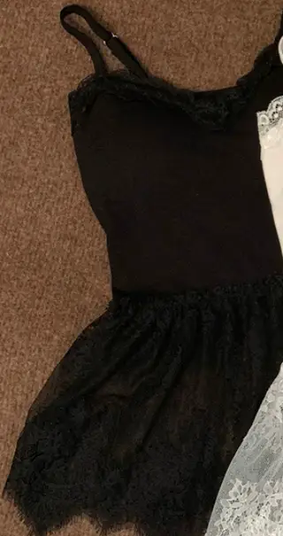 V-neck Socialite Style Beautiful Lace Small Sling - Black