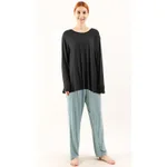 Black Coat Cinnabar Red Pants