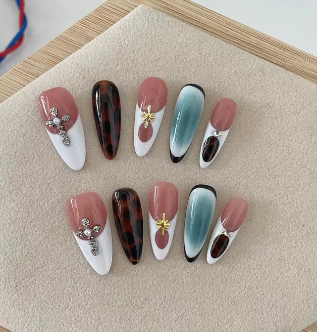 Autumn And Winter Blooming Hand painted Maillard White Elegant High end Long Handmade Wear Manicure Almond - Shop at LoveMi