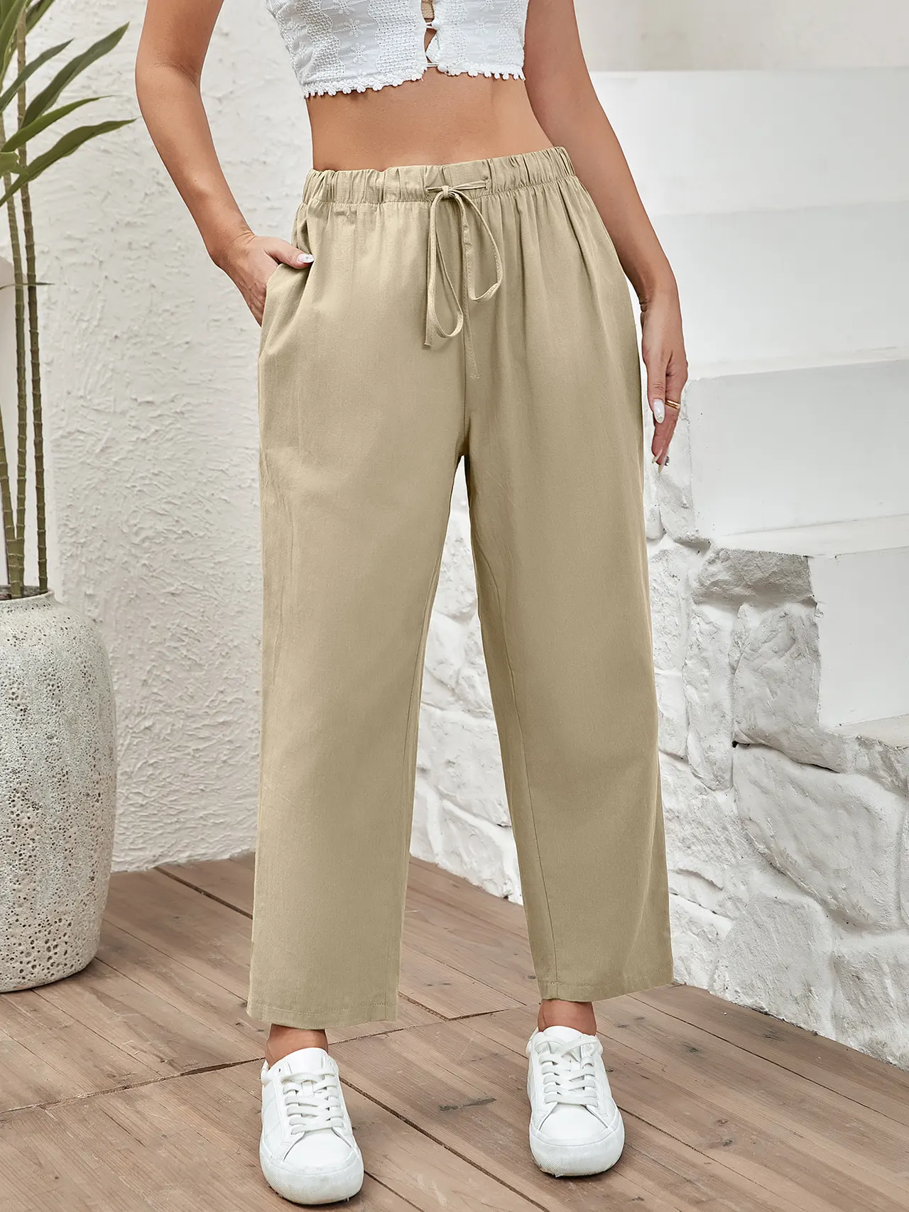 Women's Drawstring Elastic Cotton And Linen Casual Cropped Pants - Beige