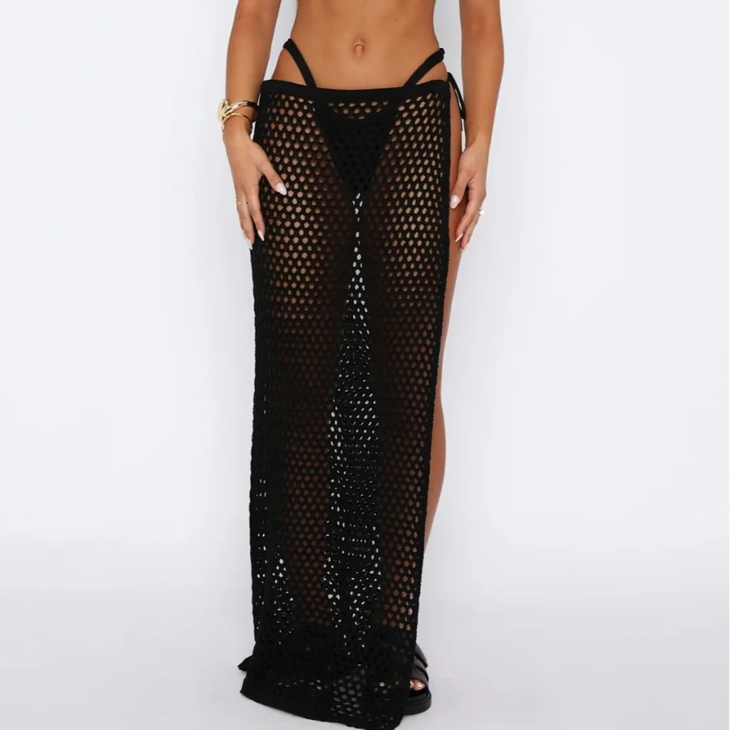Women's Beach Sun Protection Hollow Out See-through High Slit Skirt - Black