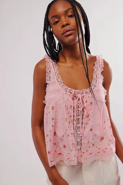 Lace Stitching Sweet Slim Fit Vest For Women Printing Pollen - Shop at LoveMi