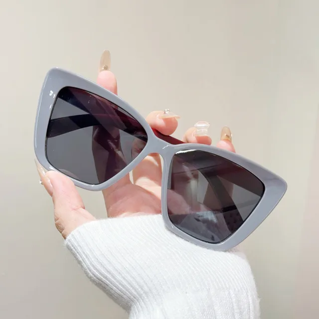 Versatile Slimming High grade Sunglasses Large Frame Plain Glasses Gray Frame Red Leg - Shop at LoveMi