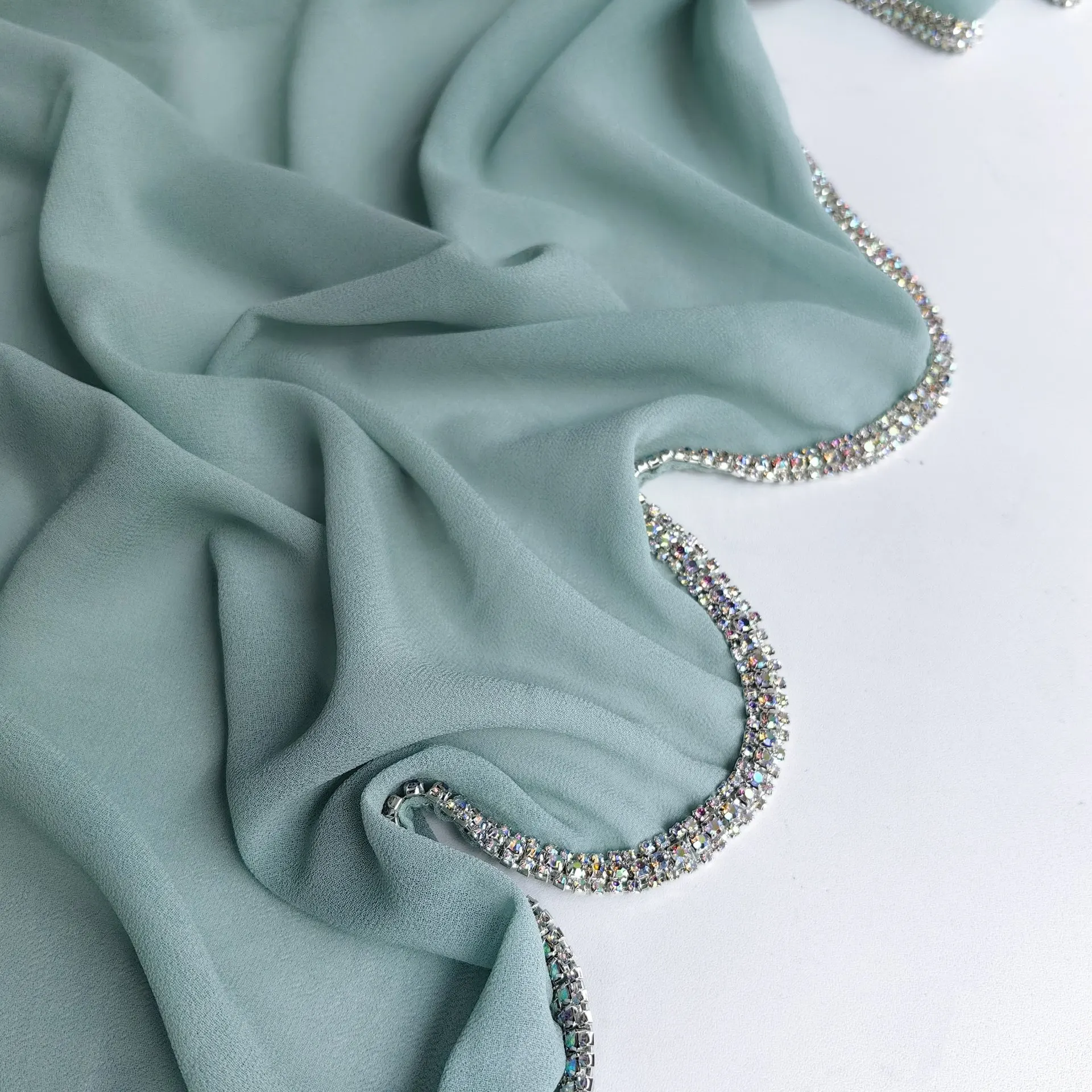 Light Diamond Chiffon Solid Color Women's Toe-covered Scarf - 15Color