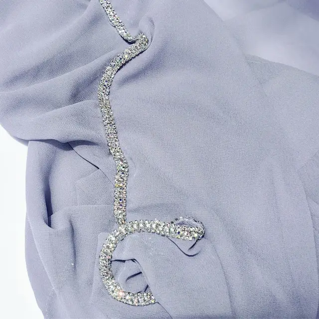 Light Diamond Chiffon Solid Color Women's Toe covered Scarf 4Color - Shop at LoveMi