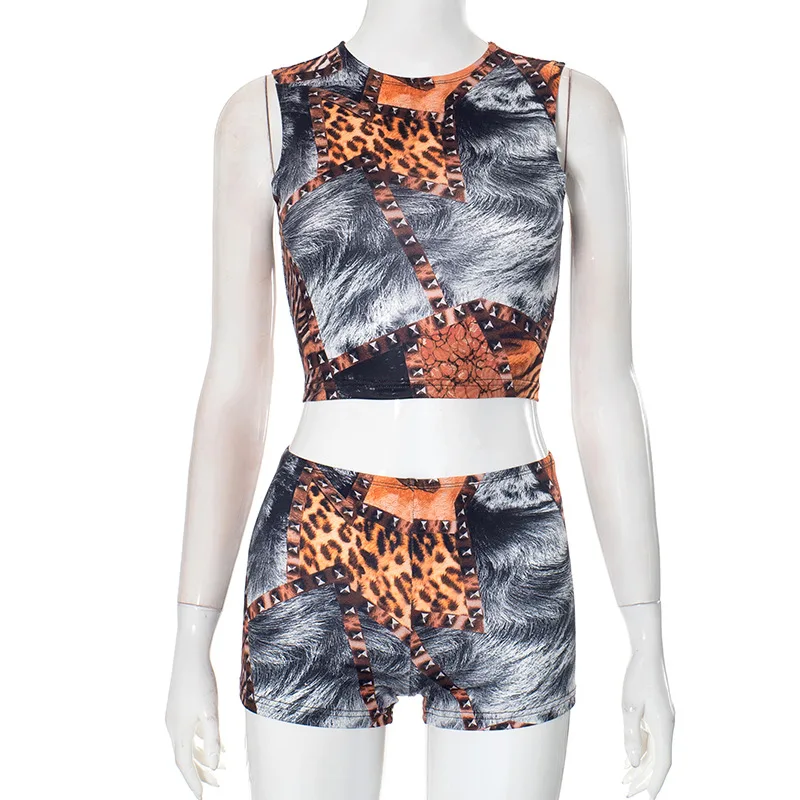 Leopard Print Stud For Autumn And Winter Printed Sleeveless Midriff-baring Tight Shorts Suit - Brown