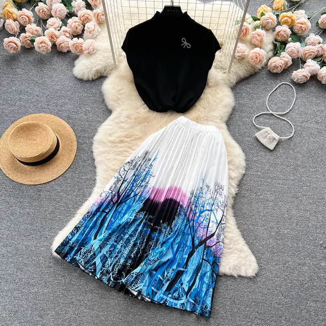 Women's Summer High end Design Sense Niche Sleeveless Shirt Top Pleated Dress Two piece Set Pattern 4 - Shop at LoveMi