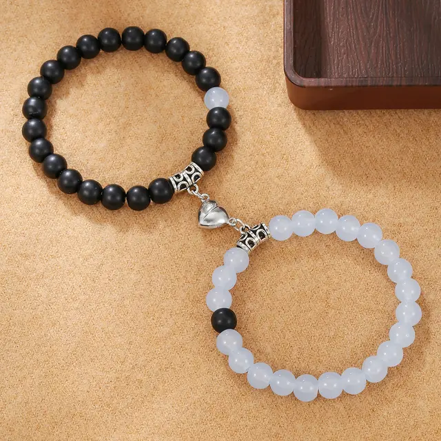 Black And White Love Magnet Suction Couple Bracelet Pair Zj14053 - Shop at LoveMi